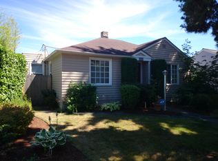 3826 Belvidere Ave SW, Seattle, WA 98126