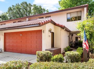 703 Clusterwood Dr, Yalaha, FL 34797