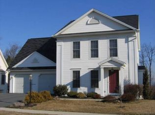 1638 Lowell Ln, New Cumberland, PA 17070