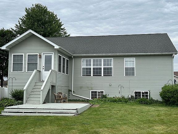 2nd image of 101 Whispering Blvd