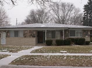 11105 Chippewa Dr, Warren, MI 48093