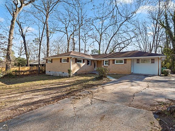 2nd image of 1321 Snapfinger Rd