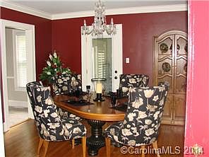 4th image of 943 Sherwood Ln