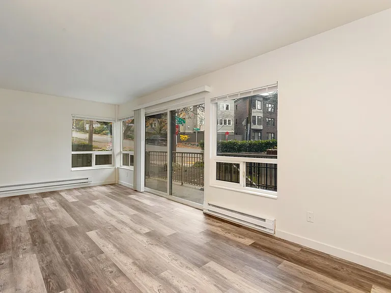 Lakeview Place — Photo 18