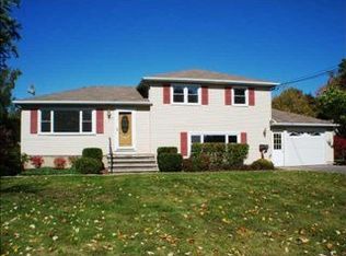 82 Chad Cir, Rochester, NY 14616
