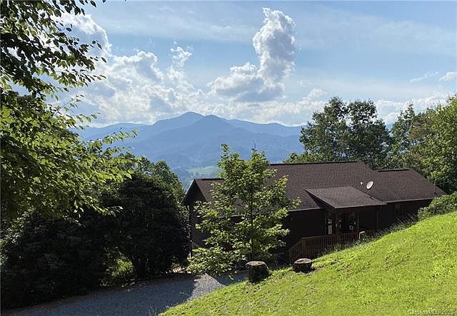 1st image of 1850 Maple Springs Dr