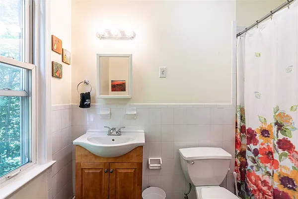Sold by Nest Seekers New Jersey LLC | media 14