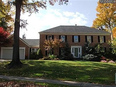 1st image of 462 Forest Ln