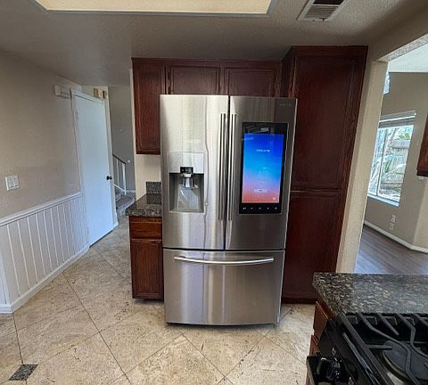 4th image of 1316 Cambridge Ct