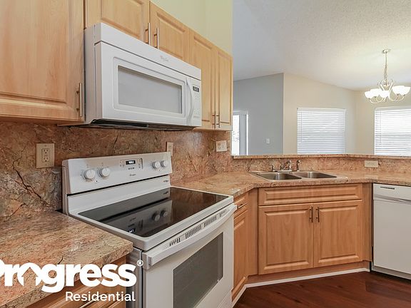 5th image of 10815 Paso Fino Dr