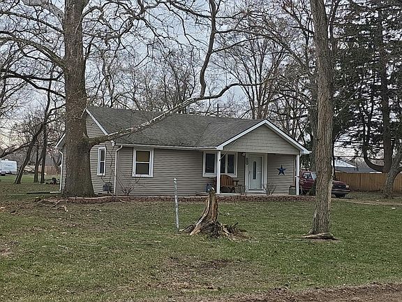 3rd image of 49833 Bog Rd