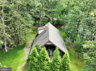 70 Deer Trail Ln, Nesquehoning, PA 18240
