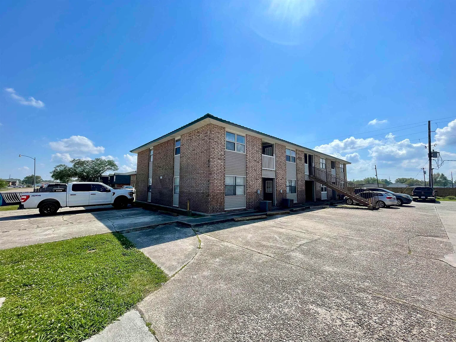 2 bed, 775 sqft, $1,000 — Photo 2