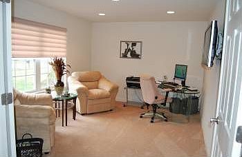 5th image of 677 Western Dr
