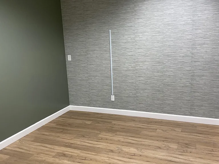 920 Commerce Dr #2 — Photo 5