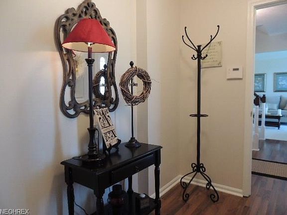 3rd image of 28556 Stonegate Cir