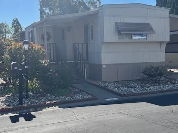 13 La Cienega Way, Yuba City, CA 95993