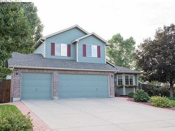 3 Car 580 sq ft Garage