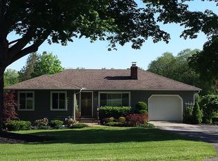 7279 S Ridge Rd, Madison, OH 44057