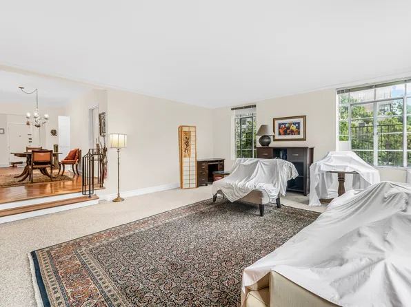 3001 Henry Hudson Pkwy W image 1 of 36