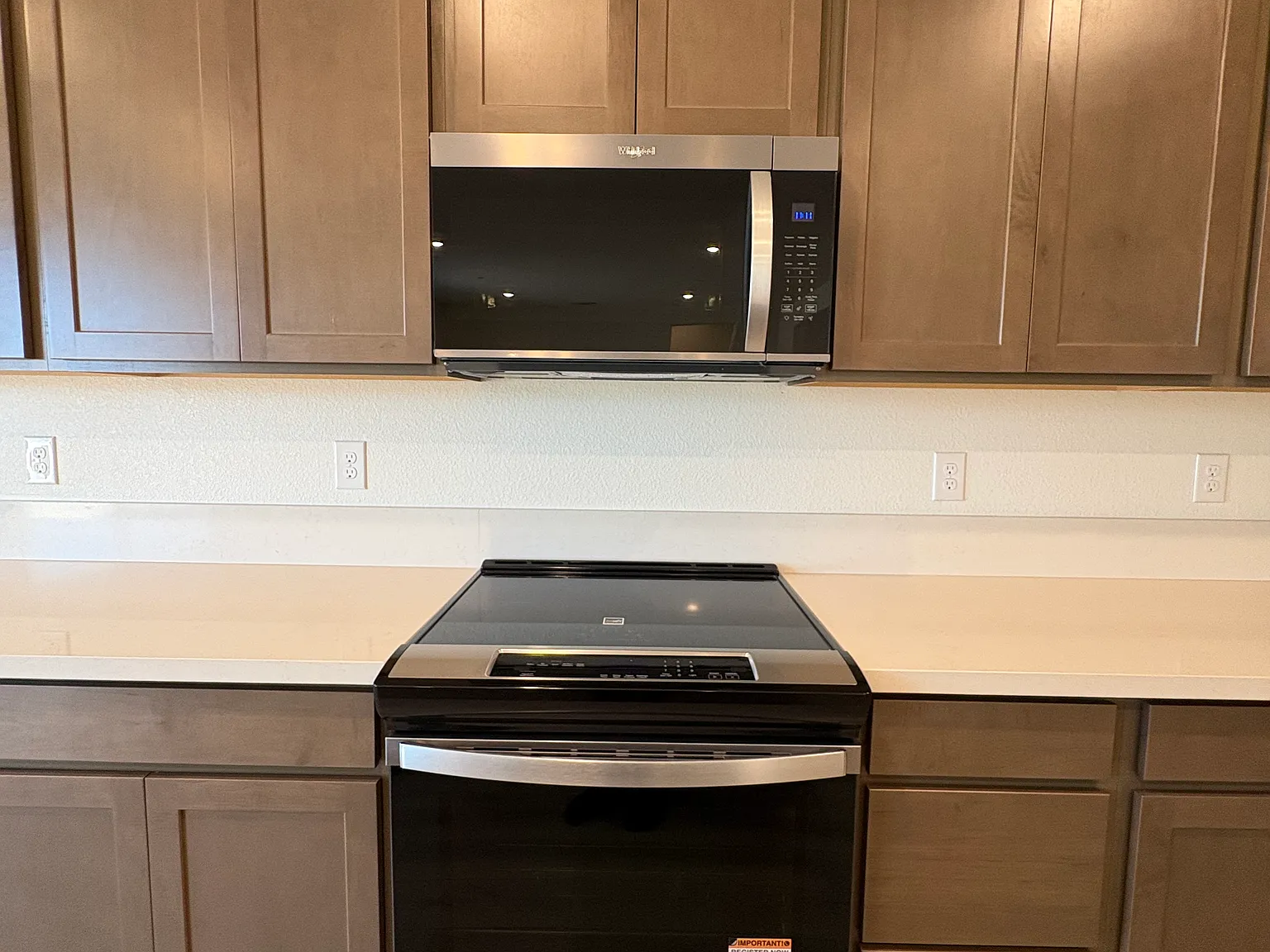 5 bed, 2515 sqft, $3,300 — Photo 4