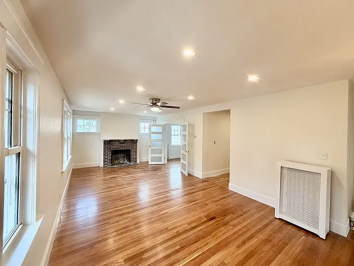 37 Rogers Park Ave #2 — Photo 5