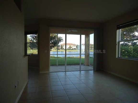 4th image of 4216 Vicenza Dr #27