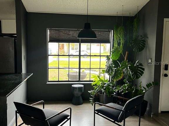 3rd image of 906 SAN PAULO WAY