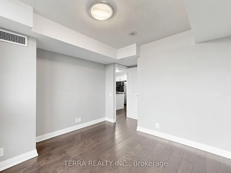 1 Valhalla Inn Rd #1108 — Photo 17