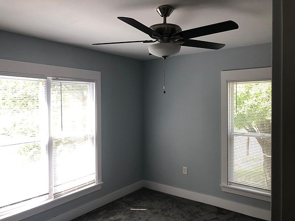 3rd image of 250.5 W Central Ave