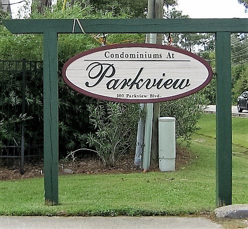 1st image of 104 Parkview Blvd