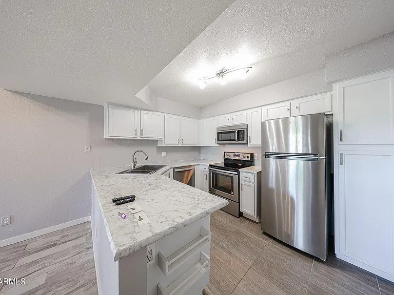 8787 E Mountain View Rd #1101 — Photo 14