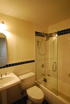 Rented by Engel & Völkers New York City | media 19