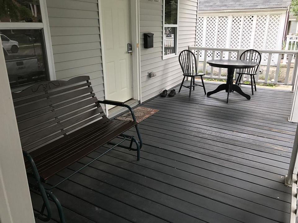 Porch/Enterance