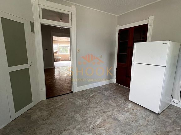 4th image of 1302 S 4th St #132428778