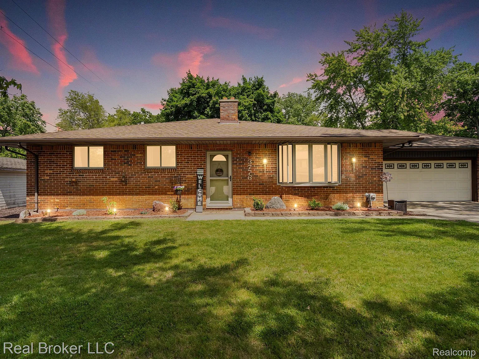 3776 Mariner St photo 1