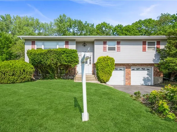 72 Mallory Road, Spring Valley, NY 10977