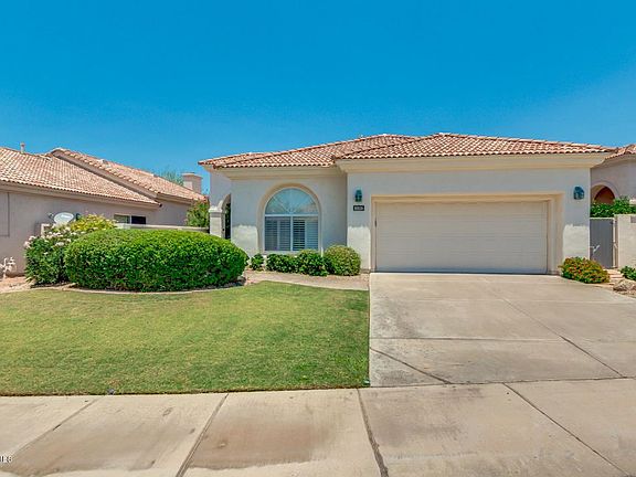 3rd image of 11826 E Del Timbre Dr