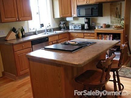 Kitchen island