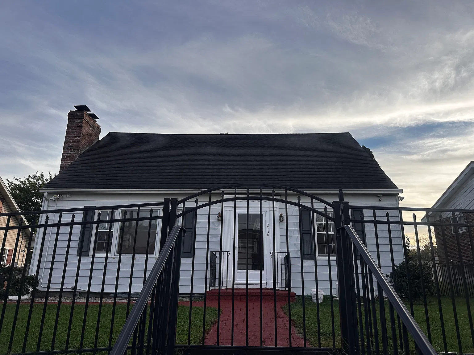 4 bed, 1638 sqft, $2,600 — Photo 2