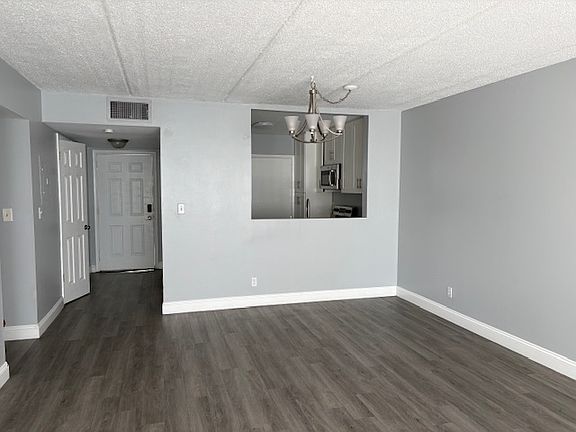 3rd image of 4500 N Flagler Dr APT A7