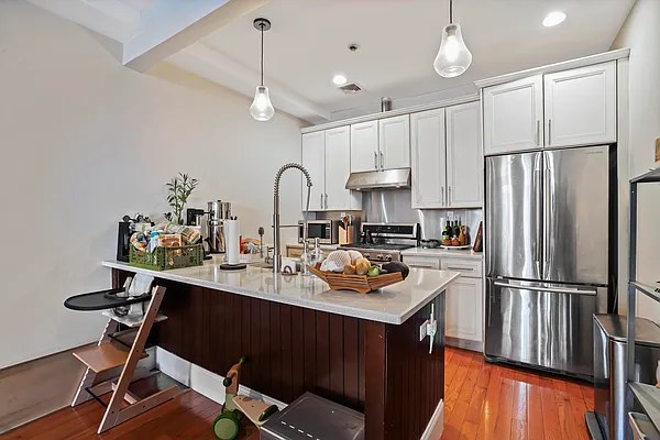 Rented by Daniel Gale Sotheby's International Realty | media 11