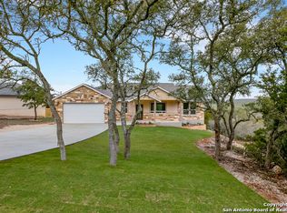 1108 Royal Eagle Dr, Fischer, TX 78623