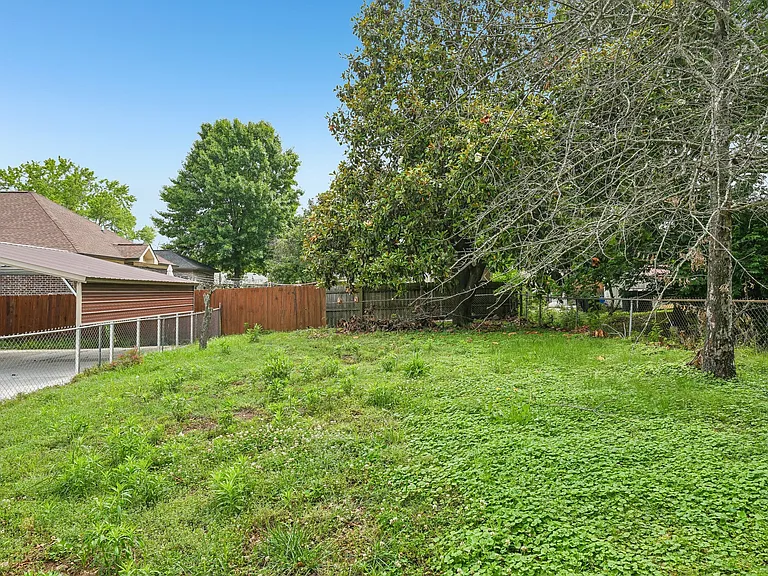 6609 Beacon Ln — Photo 39