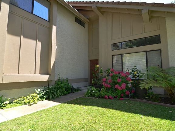 4th image of 1002 Calle Frondosa