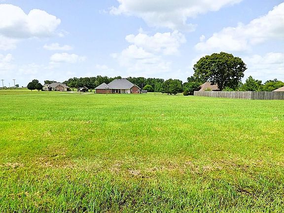 2nd image of 132 County Road 4742