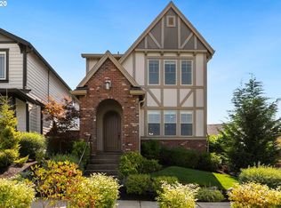 7053 NW Snowdrop Ter, Portland, OR 97229