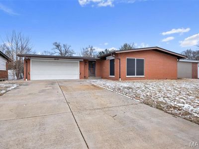 3005 Parker Rd, Florissant, MO, 63033
