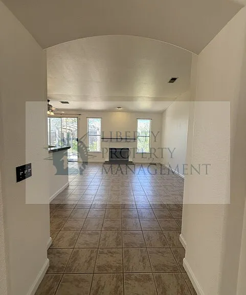9972 River View Cir — Photo 6