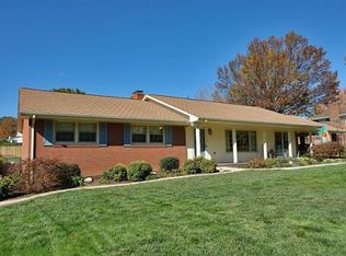 5133 Hackney Ln, Roanoke, VA 24018